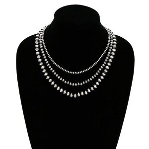 Western Navajo pearl necklace layered